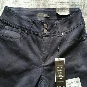 1822 denim tush up skinny